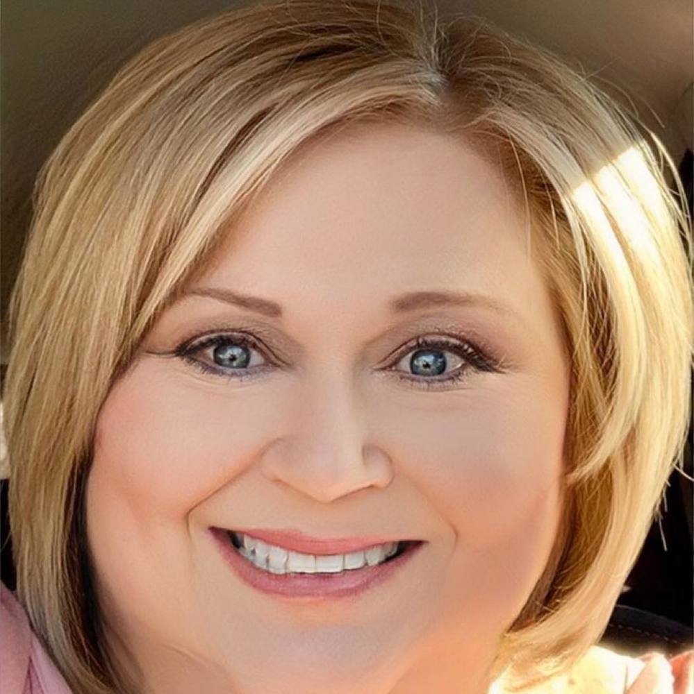 Meet your Posher, Paula